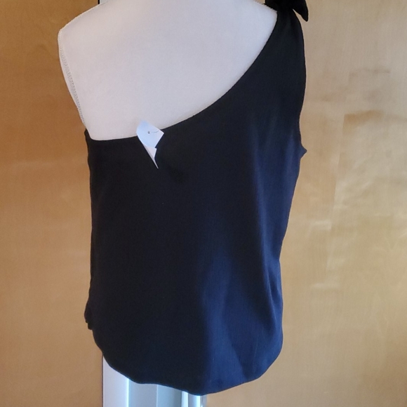 J Crew off the shoulder top - Picture 3 of 4